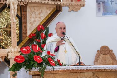 2016biskup rozaniec 006